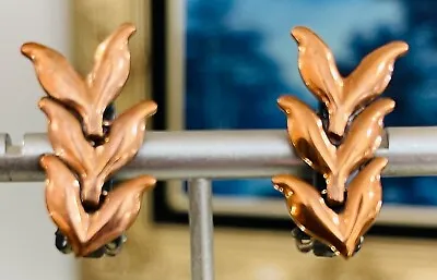 Vintage Matisse Renoir Copper Vine Leaves Copper Clip On Earrings • $18.74