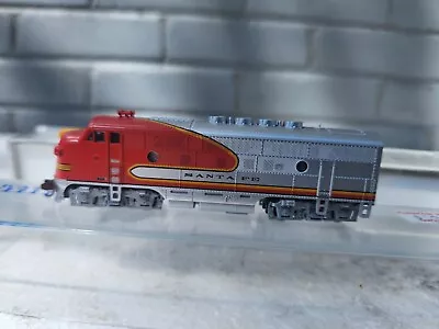 Kato N-Scale 176-189 EMD Santa Fe F3 A Unit Warbonnet Diesel Locomotive W/ Box • $49.99