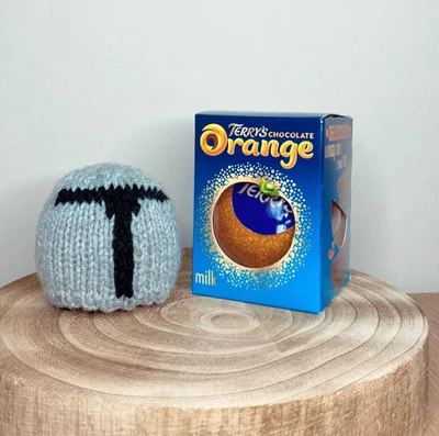 £3 • Buy Hand Knitted Star Wars Mandalorian Chocolate Orange/ Bath Bomb Cover