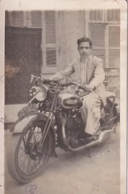 EGYPT VINTAGE  PHOTO - A Man In Traditional Clothes With An Old Motorcycle 1933 • £9.65