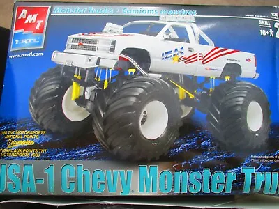 USA 1 Chevy Monster Truck Plastic Model Kit 1:25 AMT #31755 2007 Issue • $40