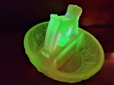 Vaseline Glass Monkey Salt Dish Rare Uranium Glass German Antique JAPAN JP • £127.05