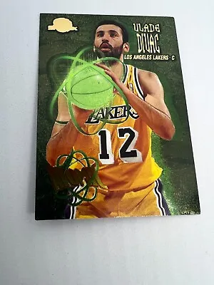 1995-96 Skybox Premium Basketball Atomic Vlade Divac #a4 Lakers • $2.02