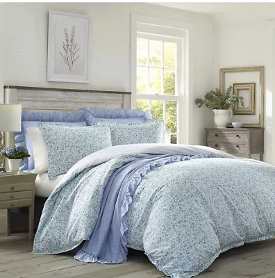 New Laura Ashley Jaynie Floral Full/Queen Duvet Cover Set 3Pc • $99.99