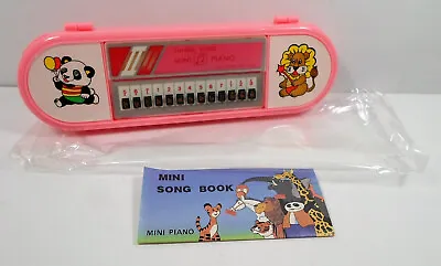 ELECTRON ECHO VTG 80's MINI PIANO + SONG BOOK IN PINK PENCIL CASE TAIWAN • $29.99