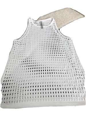 $5 • Buy Lorna Jane Mesh Tank 