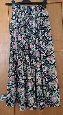 Vintage 1990s Laura Ashley Floral Cotton Skirt Size M (10/12) • £35