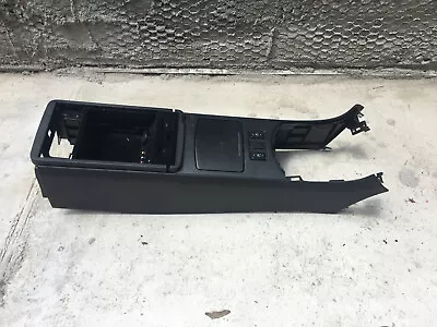 05-07 Infiniti G35 Sedan Center Console Assy Black (G) AT OEM  • $98