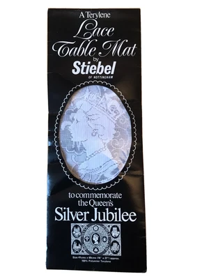£5 • Buy Queen Elizabeth II Silver Jubilee Small White Lace Tablecloth Packaged.