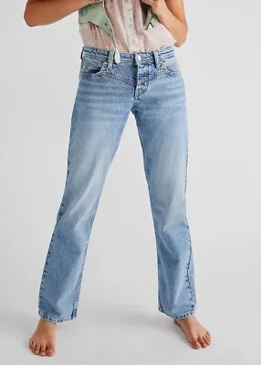 £18.99 • Buy Free People Shelby Low Rise Boyfriend Women  Jeans Light Blue Size 26 BNWT