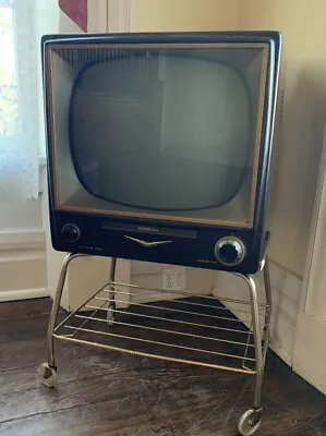 Vintage RCA Victor TV • $300