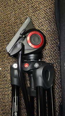 Manfrotto Tripod MVH500a Fluid Drag System MVT502AM Telescopic Legs Carrying Cas • $500