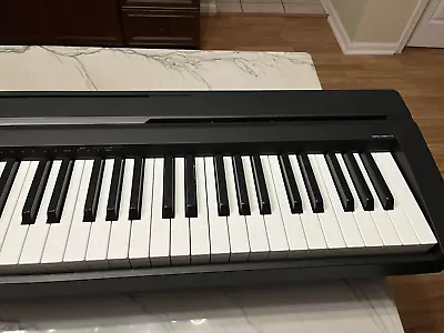 Yamaha P71B 88-Key Digital Piano - Black READ!!! • $61