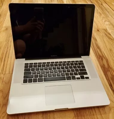 Apple Macbook Pro Late 2008 For Parts! • $43