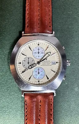 Vintage Croton Ladies Chronometer Quartz Wrist Watch Two-Sided Dial Wrist Watch • $98