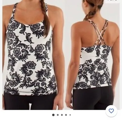 $59 • Buy Lululemon Free To Be Tank In Laceoflage Black And Polar Cream Size 6 With Cups