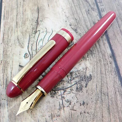 £113.44 • Buy Platinum Century #3776 Nib:f Red Fountain Pen Vintage Japan Made