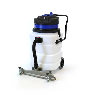 $509.99 • Buy Industrial Vacuum Cleaner Wet/Dry | 2 Motors - Front Squeegee | 24 Gallon