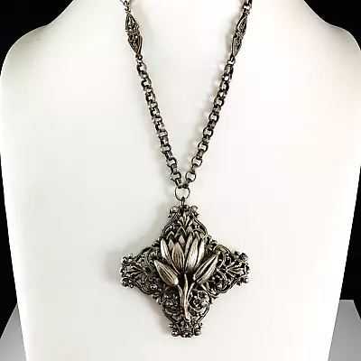 Vintage Maltese Cross Flower Silver Tone Filigree Pendant Ornate Chain Necklace • $49.99