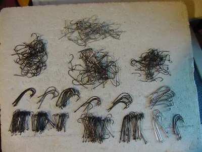 Large Mixed Lot Of Vintage Fresh & Saltwater Fish Hooks - See Photo's • $4.99