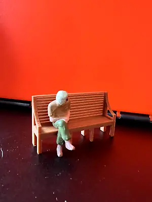 O Scale Station Bench (4) • $7.99