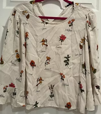 ZARA BASIC Floral Bell Sleeve Blouse Top Cream Ivory Sz M  -Back Hook Missing-. • $15