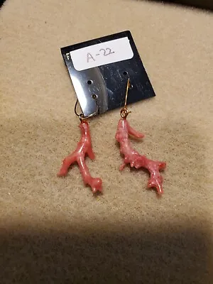 Vintage Branch Coral Earrings A-22 • $25