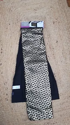£6 • Buy New NEXT Black And Gold Long Table Runner Fabric 