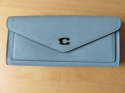 £45 • Buy Coach Wyn Soft Wallet In Crossgrain Leather
