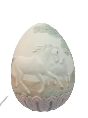 Vintage Lladro Egg Limited Edition Horse With Colt 1995 • $34.99