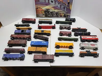 Lot Of 27 Ho Freight Cars Various Ho Makes • $12