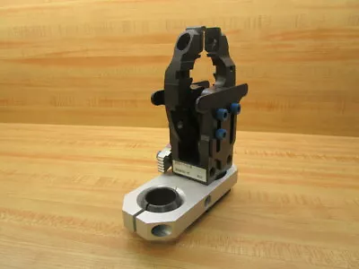 PHD GRM2SS-2-75-75-L00 Clamp Gripper GRM2SS27575L00 • $521.33