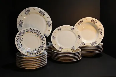 Farberware Hydrangea (4299) Dinnerware 32 Pieces Service For 8 Vintage 1999 • $165