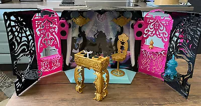 Monster High 13 Wishes Party Lounge DJ Disco Dance Club 2012 Batteries Inc • $14.93