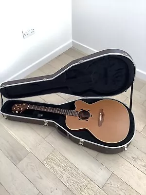 Takamine EN20C Electro Acoustic Guitar • £800