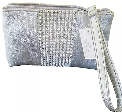 MINICCI~Silver Sequin Clutch~Inside Zipper Pocket~7.1/4  X 4.1/2  New With Tags • $15