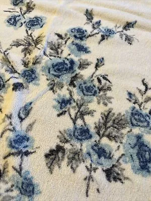 Vtg Martex Cotton Bath Towel Terry Cloth Cotton White Blue Grey Floral - Fringe • $18.95