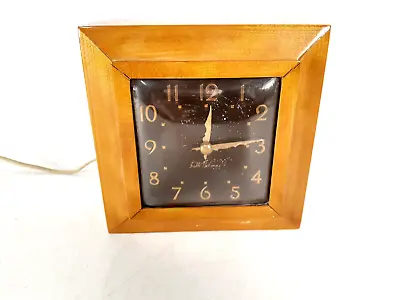 Seth Thomas Mid Century Blonde Desk Clock Beautiful And Runs Great • $42