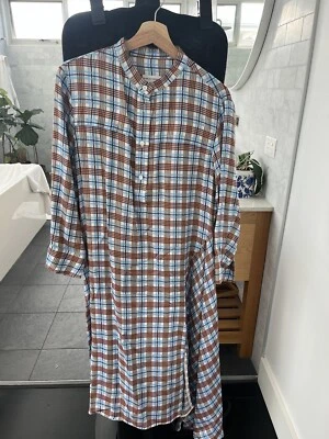 $105 • Buy Scanlan Theodore Dress Size 10