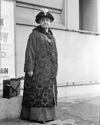$5.49 • Buy Civil Rights Activist JANE ADDAMS Glossy 8x10 Photo Womens Rights Print Poster