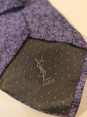 Vintage YSL Yves Saint Laurent 100% Silk Mens High Luxury Tie - 3.00  • $15.99