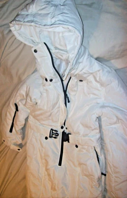 $62.99 • Buy White SKI SUIT SNOW SUIT ONE PIECE JUMPSUIT WOMENS Size S NEW W/Belt (D1)