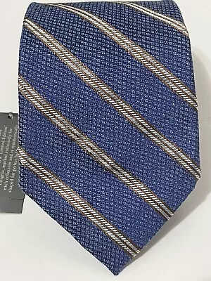 Daniel Cremieux Signature Collection Seven Fold Tie In Blue Color. • $29.99