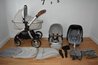 £450 • Buy Full Travel System Egg Prosecco 3in1