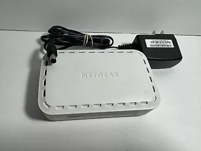 Netgear 5-Port 10/100/1000 Mbps Gigabit Ethernet Switch GS605v5 • $14.99