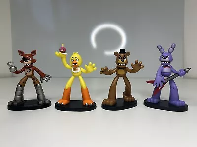 Five Night At Freddy's Hero World Series 2 Figures Funko 2017 4 Characters  • £10