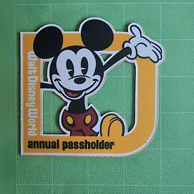 Disney Passholder Magnet  Mickey  • $6