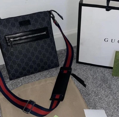 £350 • Buy Gucci Pouch
