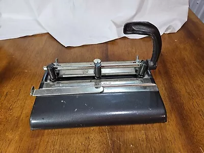 Vintage 3 Hole Punch Master Products MFG. CO. Series 25 Made In USA • $14