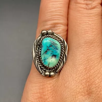 Vintage Southwestern Turquoise Silver Ring Size 7 • $95